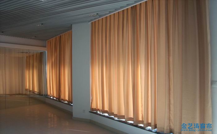 辦公室遮光窗簾有哪幾種?辦公室遮光窗簾價格介紹 金藝濤窗簾