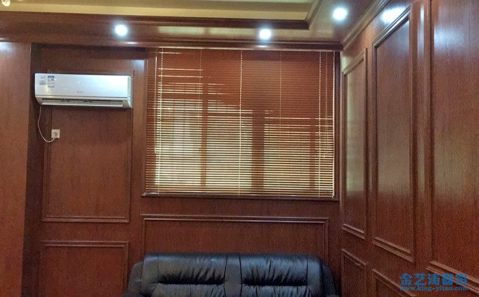 百葉窗簾種類有哪些 百葉窗簾選購(gòu)技巧 家用百葉窗簾種類的劃分