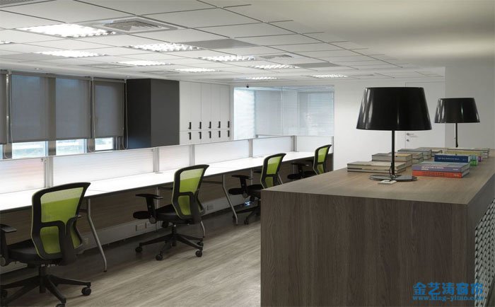 辦公室窗簾適合掛什么樣式的?辦公室窗簾樣式介紹 辦公室窗簾