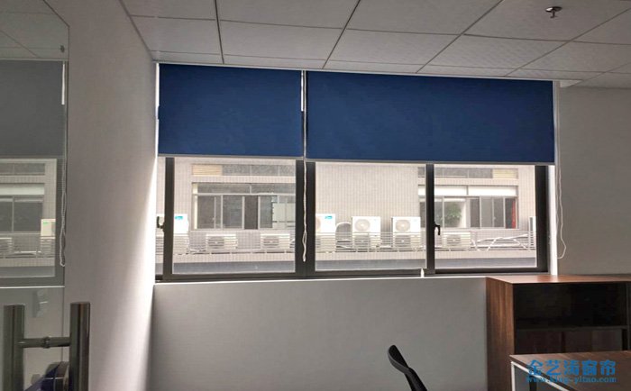 辦公室窗簾適合掛什么樣式的?辦公室窗簾樣式介紹 卷簾
