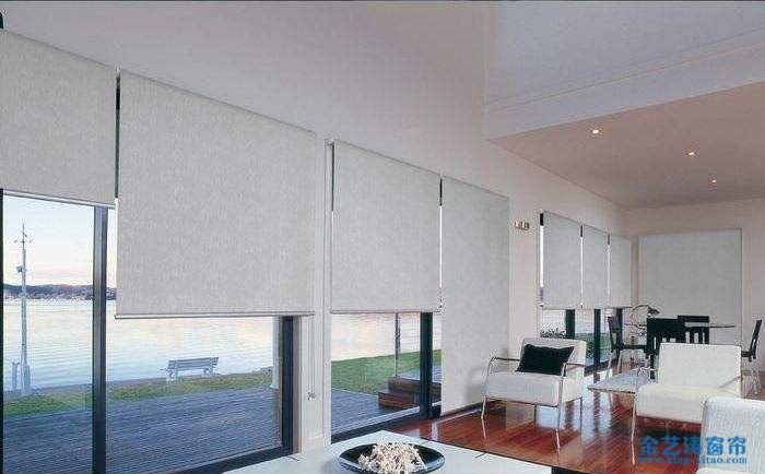 電動窗簾有裝的必要嗎 聽行內(nèi)人分析 卷簾